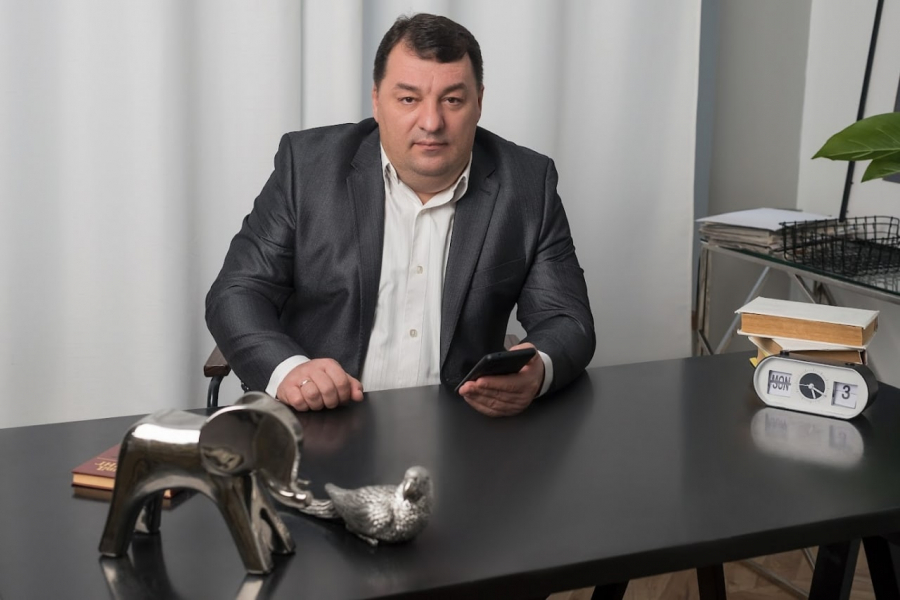Кого стосується обов'язкова перереєстрація договорів оренди землі?